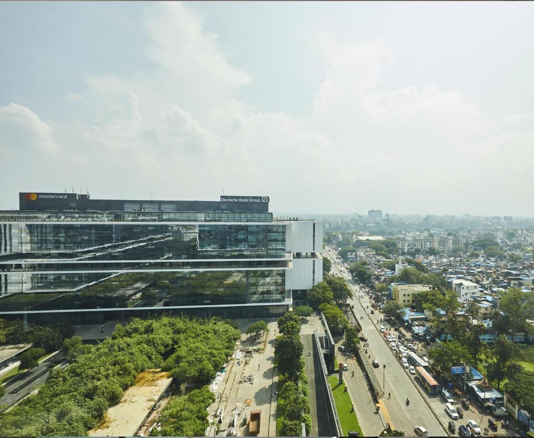 The Ritz-Carlton, Pune Extérieur photo