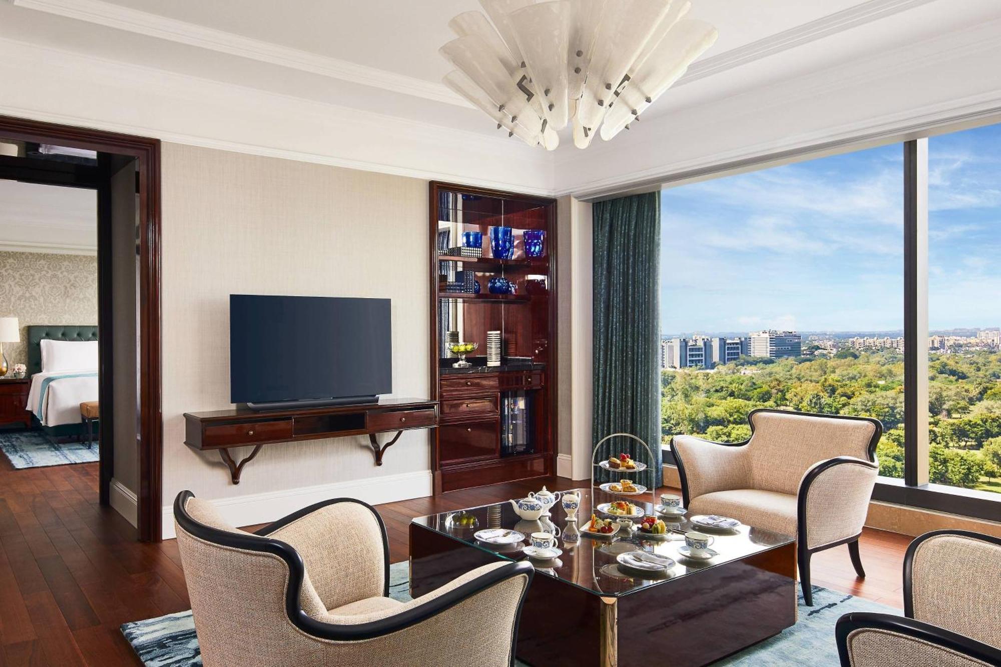 The Ritz-Carlton, Pune Extérieur photo